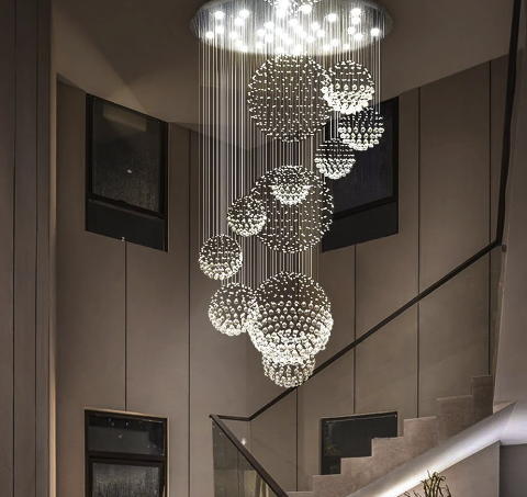 Exquisite Chandelier Selection for Fine Dining