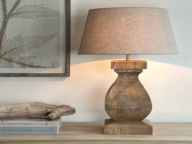 Cozy Living Room Side Lighting: Wooden Base Table Lamp