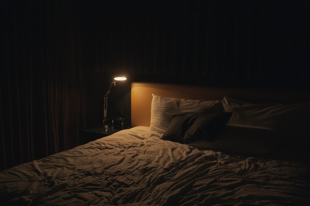 Photo bedside lighting